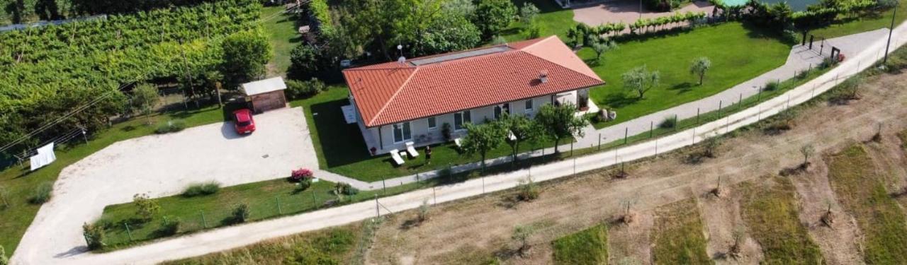 B&B I Tre Olivi Colà Esterno foto